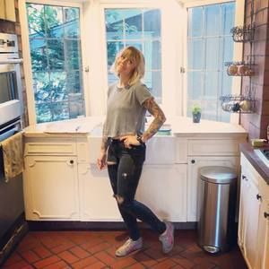 Meet your Posher, Alyssa